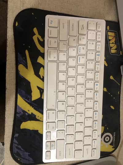 Smart Slim White Bluetooth Wireless Keyboard for mac