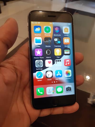 Iphone 6S. PTA approved. All apps working. No issue.