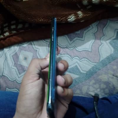 one plus 8 panal back demeg butt working