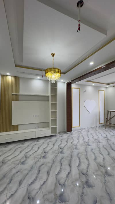 3.5 Marla House For Rent In Nawab Town