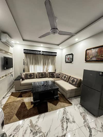 One Bed Furnished Apartment | Luxury Look | Hot Location | Hot Price