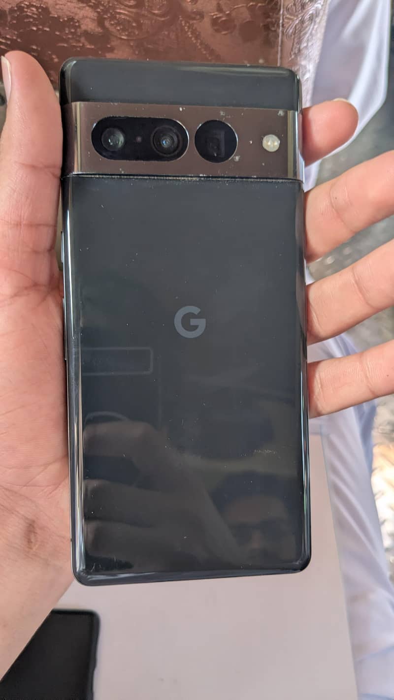 Google pixel 7 pro 4