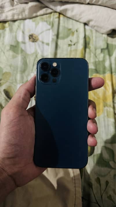 Iphone 12 pro 256GB PTA Approved.