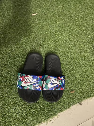 Nike slippers for kids