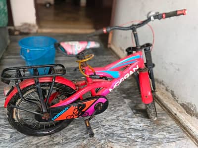 Morgen almost new only 3 to 4 month used