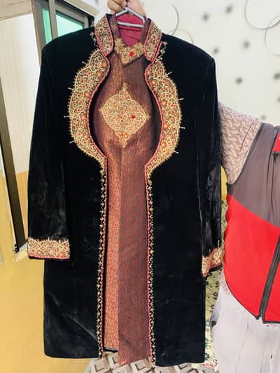 Sharwani abvle add read 200 pice