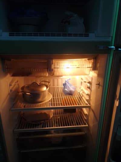 National no frost full size refrigerator