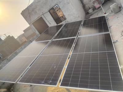 Local inverter With 8 Plates solar Penal  585 watt Per plate