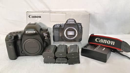 Canon 5D Mark IV + Tamron 24-70 G2 | 6 Batteries | 26K Shutter