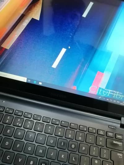 Samsung Touch Screen Leptop