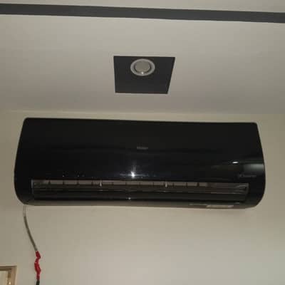 Haier 1.5 Ton inverter ac