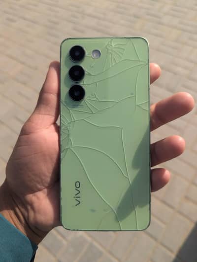 Vivo Y100 8GB RAM 256GB Storage – Budget Deal 