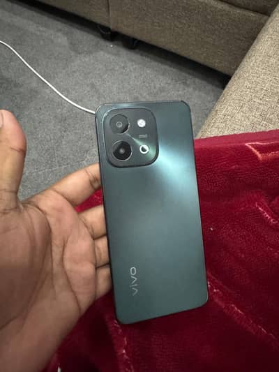 Vivo y28 8gb ram 128gb storage