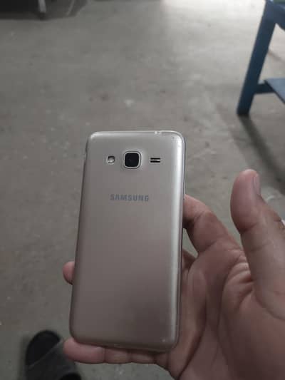 Samsung Galaxy J3