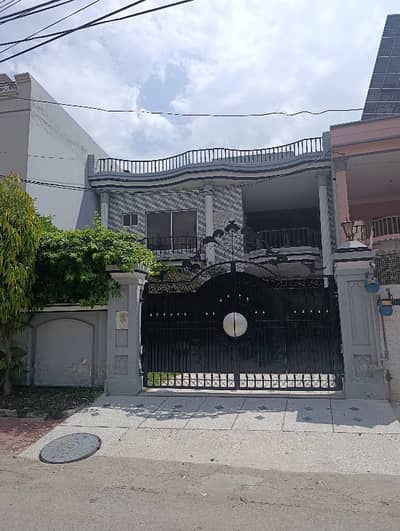 12.5 Marla Dobule Storay Luxury House for Sale in Johar Town Near To Allah Hoo Chowk Hot Location