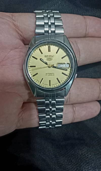 Seiko 5 (7009)
