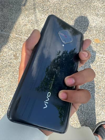 vivo y51 pta approved 4/128 10/9 all ok h