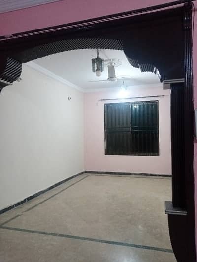 10 Marla Upper Portion In PWD Near London Bakers