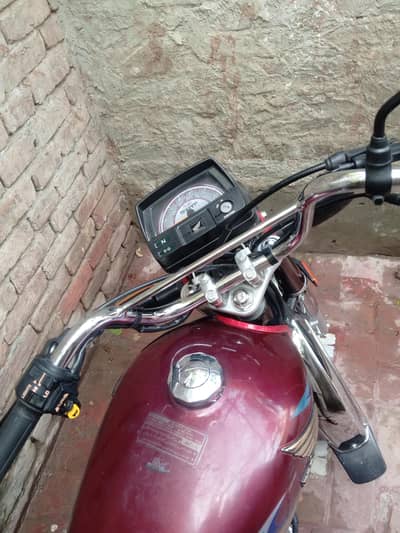 Hoanda CD 70 for sale