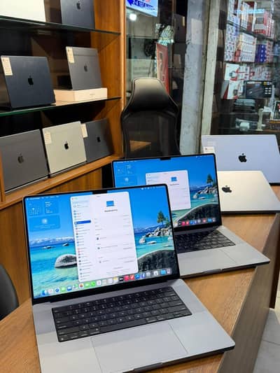 Apple MacBook Pro/ 16" inches /M1 Pro 2021 | 16GB RAM | 512GB SSD