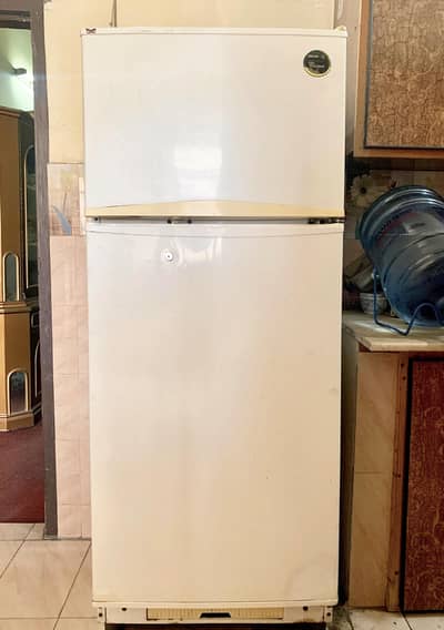 Double Door Refrigerator (Philips Whirpool)– Excellent Cooling