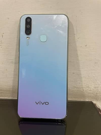Vivo Y17