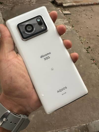 Aquos r6 all ok phone exchange possible