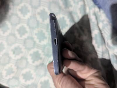 Samsung note 4. . . 3/32.