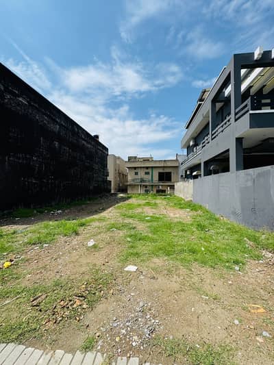 11 Marla Residential Plot In Bahria Town Phase 5 Is Available