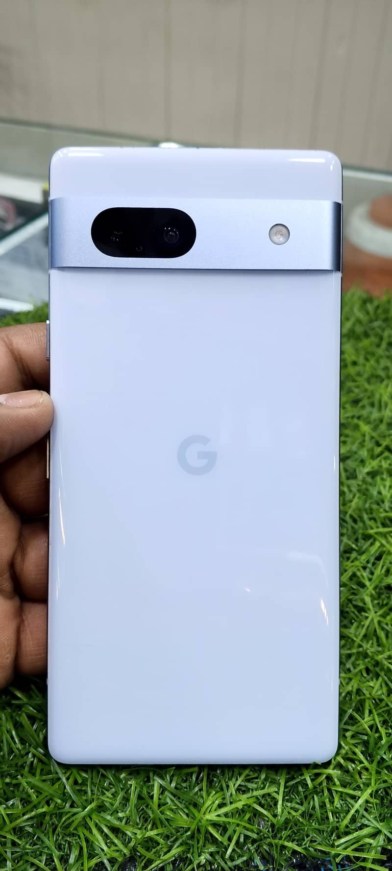Google pixel 7A 4
