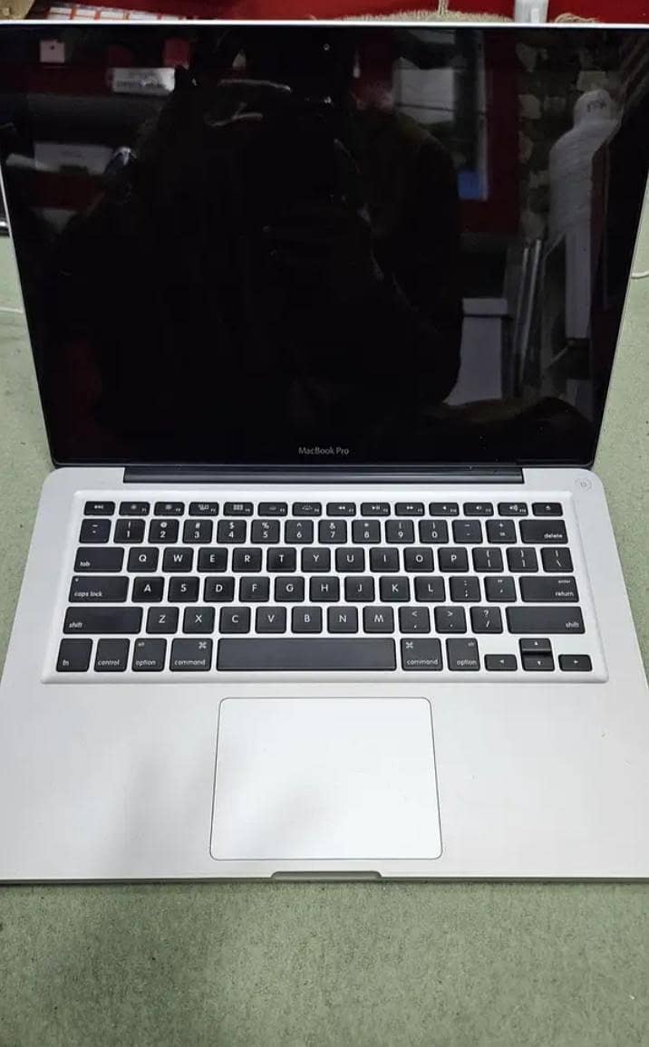 MacBook pro 2012 1