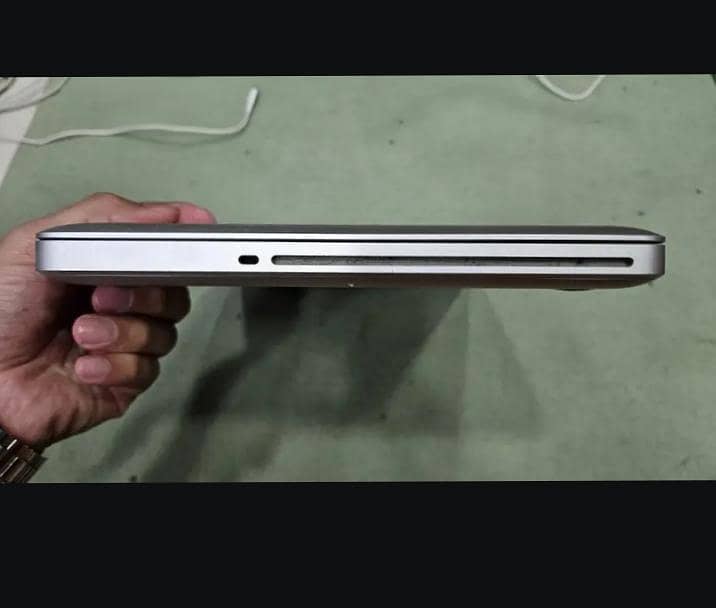 MacBook pro 2012 6