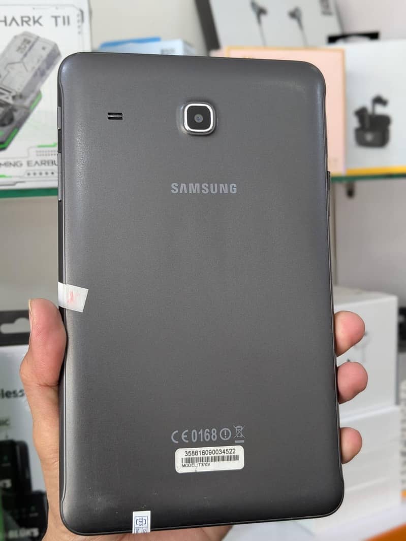 Samsung tab E 1