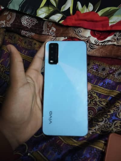 Y20 4 64 5000 bettery. . . . . . full  box