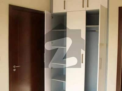 Prime Location Bahria Apartments Flat For rent Sized 950 Square Feet