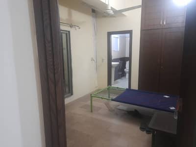 Unfurnished room available for rent in D-12