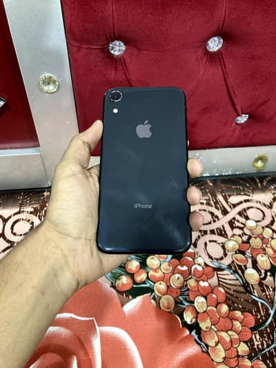 iPhone XR Water pack