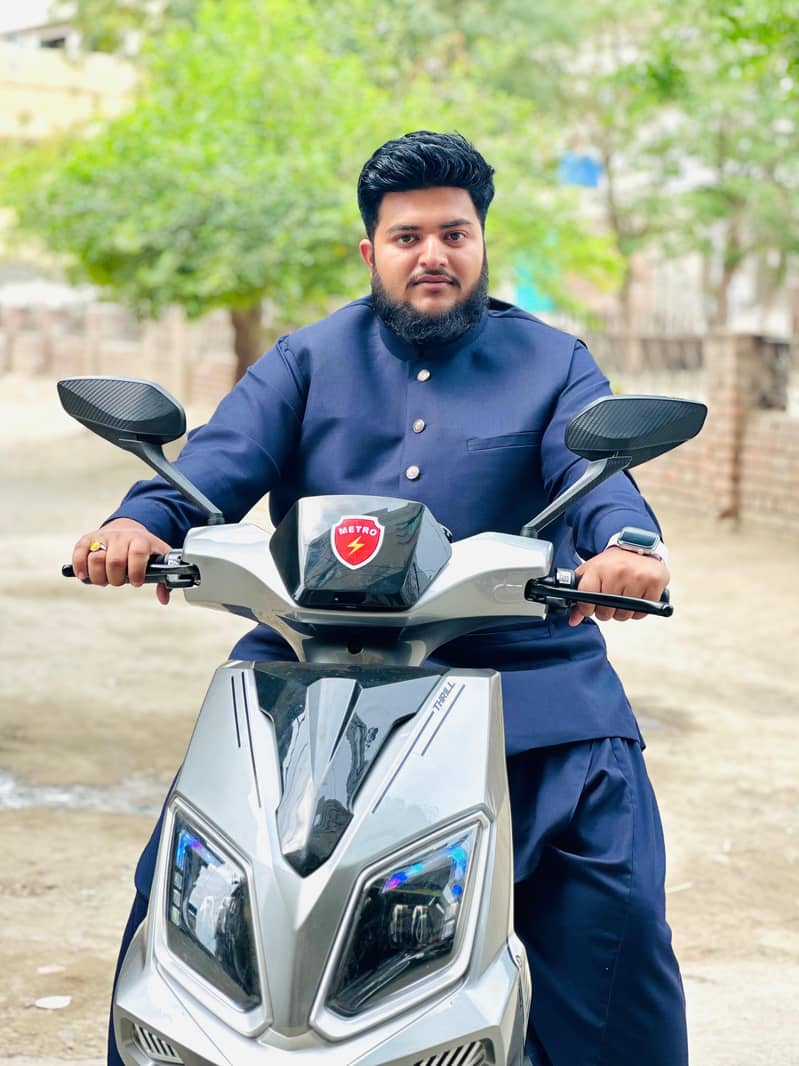 Metro Scooty 2026 Model – Almost New Condition 1