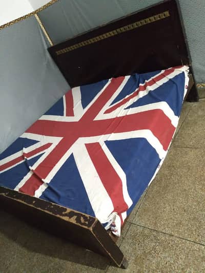 King Size Wooden Bed for Sale - Used - Second Hand - Urgently Selling