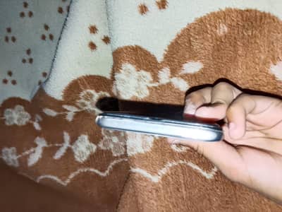 oppo f11 6+6 128 signal ka Thora issue hai call Kam ati hai