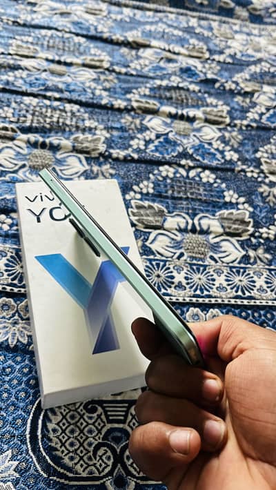 Vivo y03 4/64 100% genuine with box