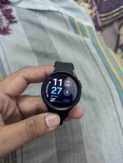 Samsung Galaxy watch 5 pro 45mm LTE Version