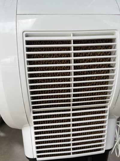 Unused Aircooler with complete warranty