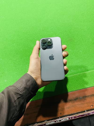 iPhone 14 Pro FU