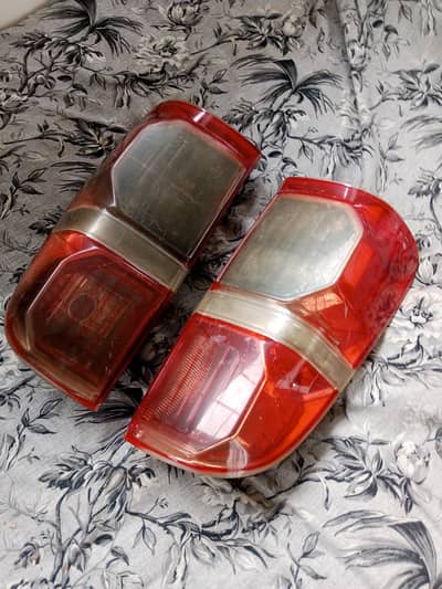 vigo 4x4 back light pair