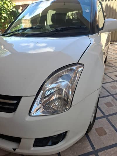 Swift 1.3 DLX { Excellent Condition}