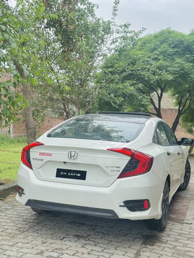 Honda civic ug 17 model new tyer installed bio on this spot just buy
