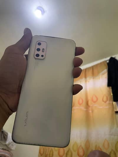 vivo v17 8/256 9/10