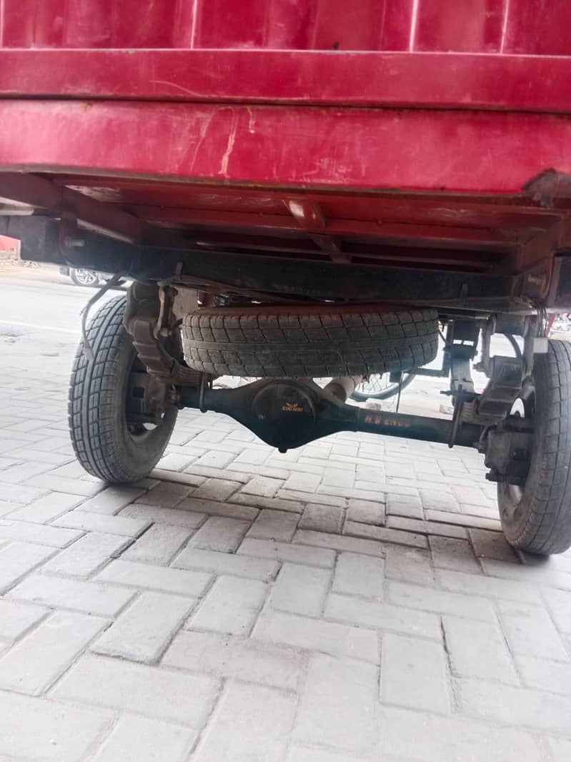 SqLoading Rikshaw. 2