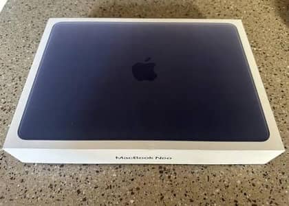 Macbook Neo, (8/512) Box Pack